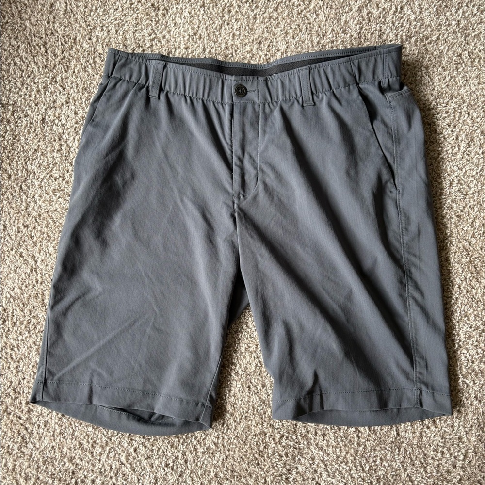 Under Armour Men's Charcoal Flat Front Golf Shorts